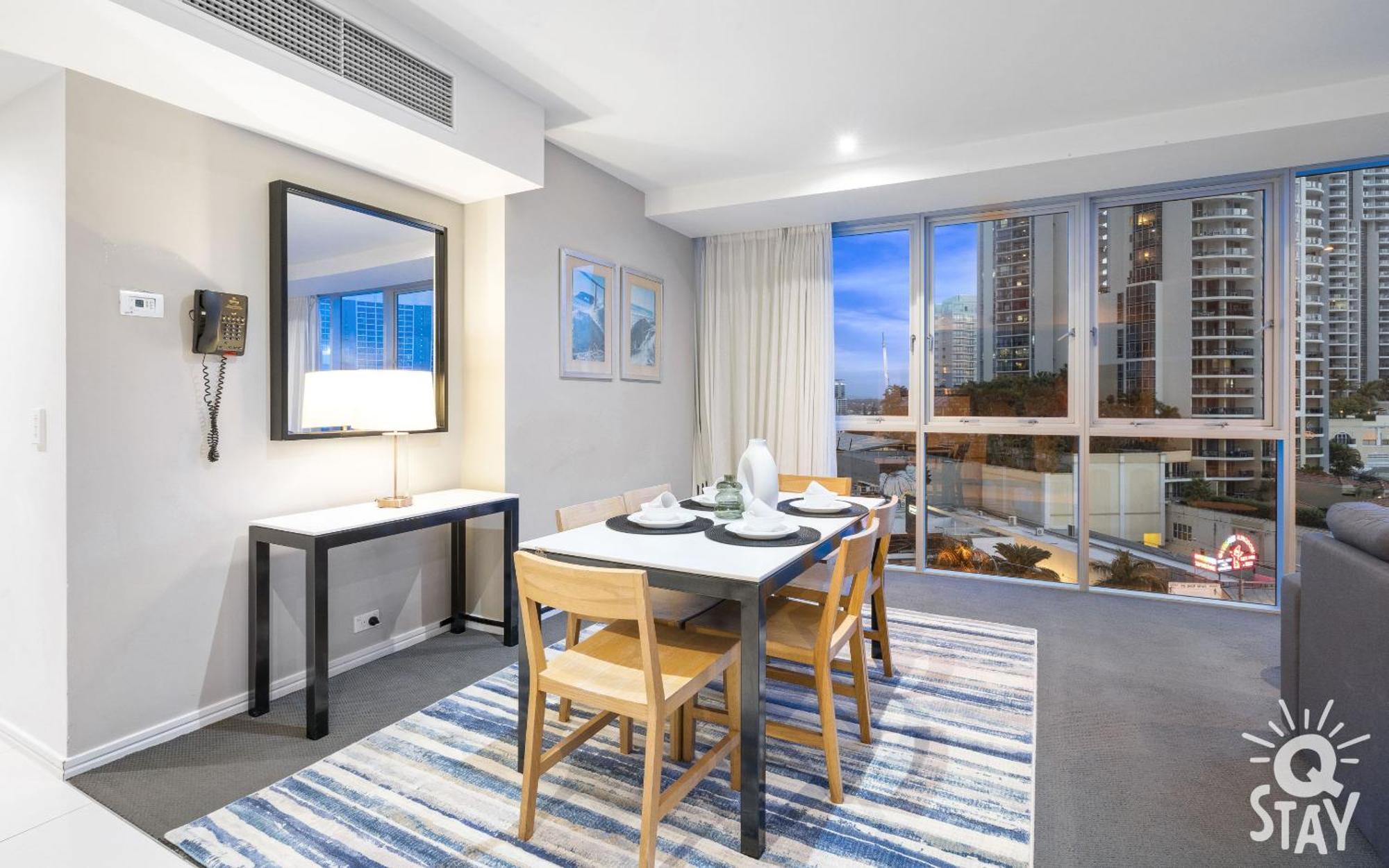 H Residences - Qstay Apartment Gold Coast