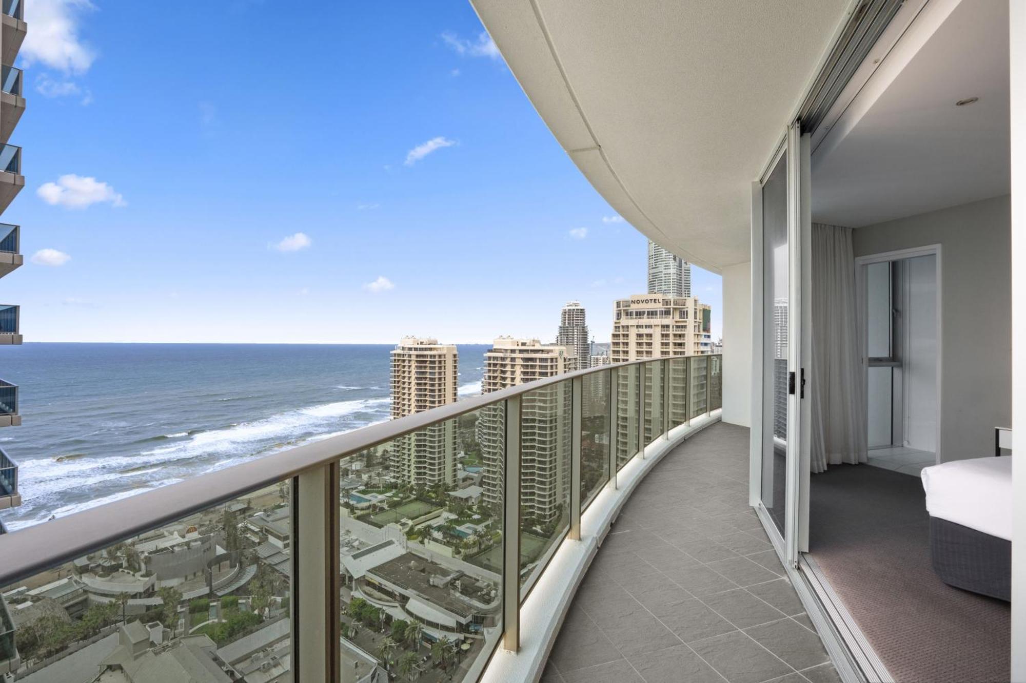 H Residences - Qstay Apartment Gold Coast